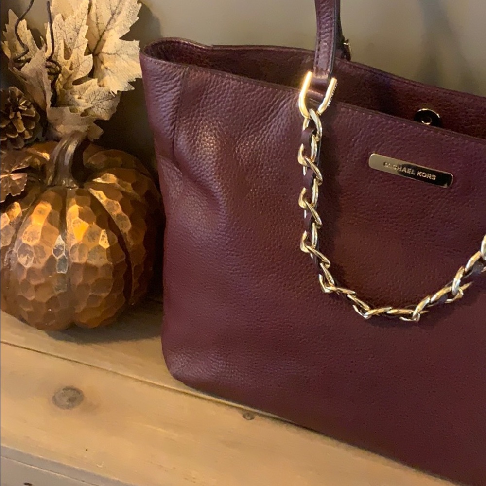 Michael Kors Tote - Picture 2 of 12